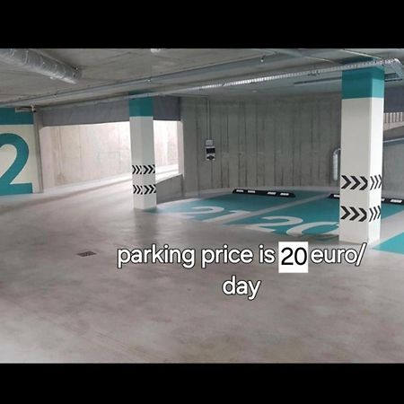 Happy Inn Presidential, Self Check-In, Parking In The Underground Garage ヴィリニュス エクステリア 写真